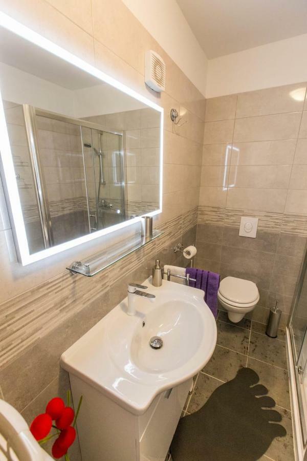 Apartment Amelia Пула Экстерьер фото