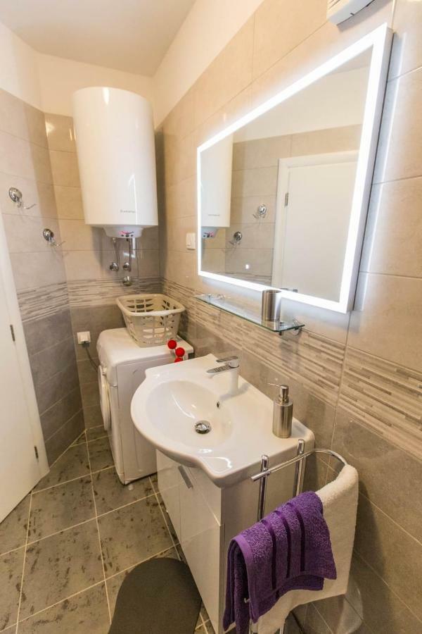 Apartment Amelia Пула Экстерьер фото
